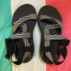 Classic Chaco Sandals - black and white pattern - EUC